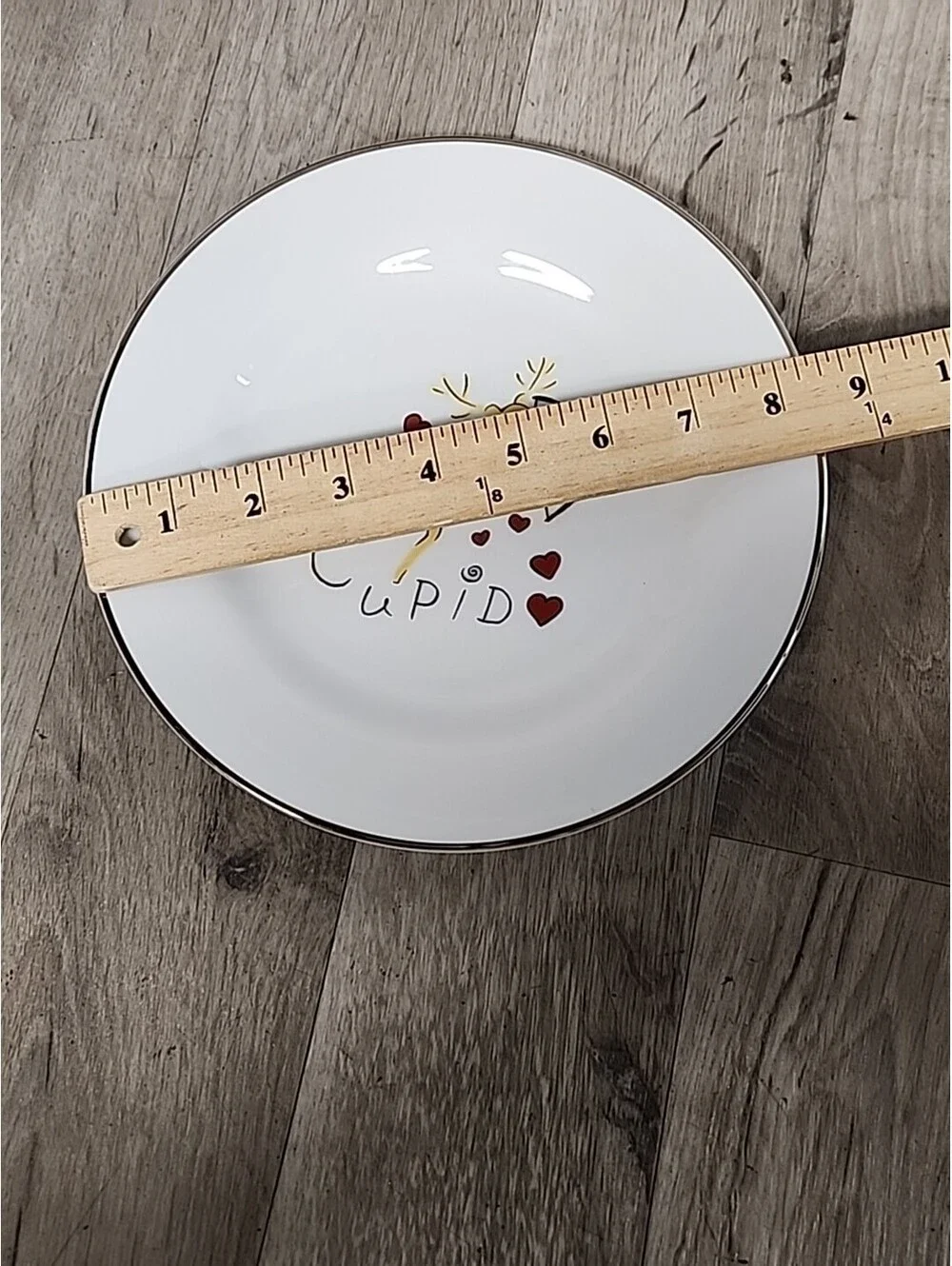Pottery Barn Reindeer Cupid Dinner Plate 8.5